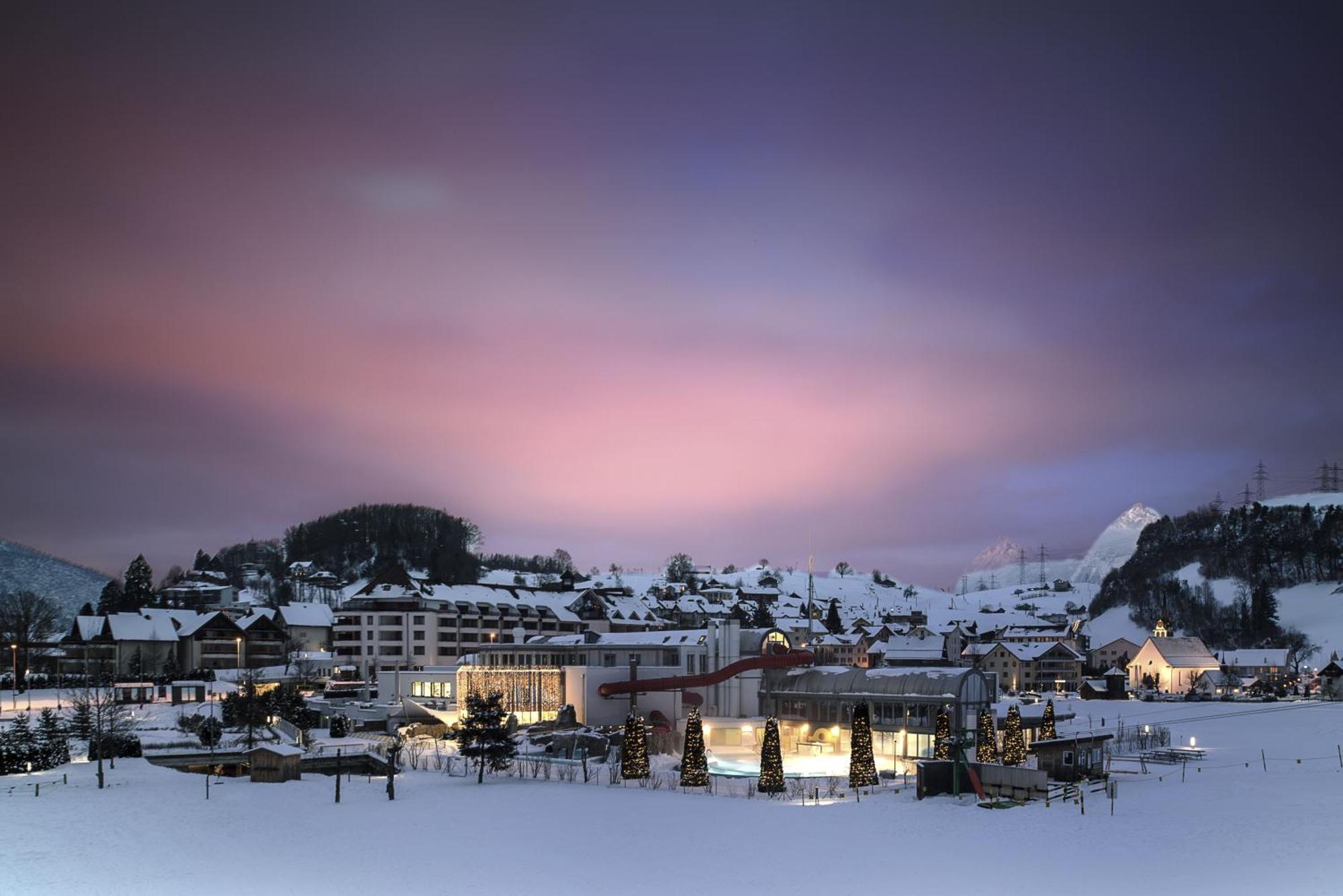 Swiss Holiday Park Resort Моршах Екстериор снимка